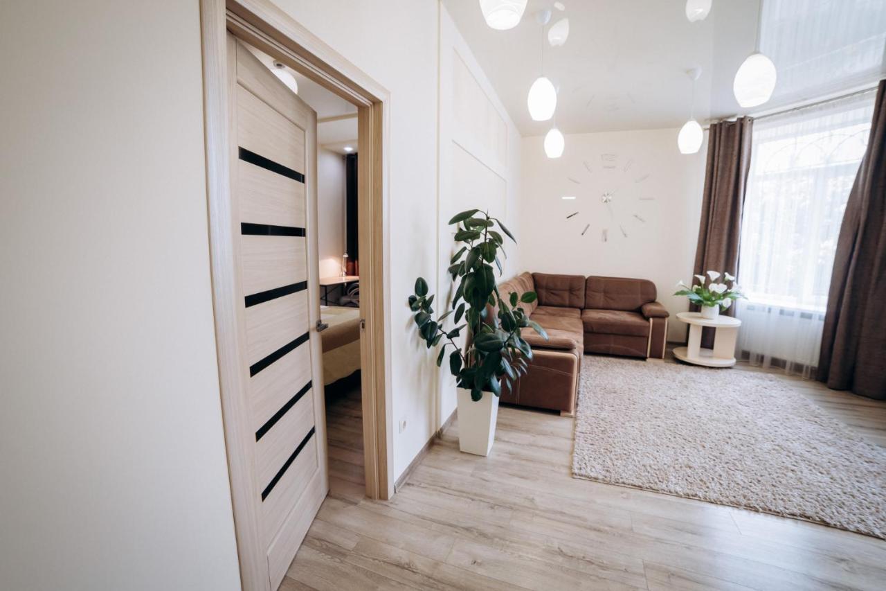 Family House Apartment Виниця Екстериор снимка
