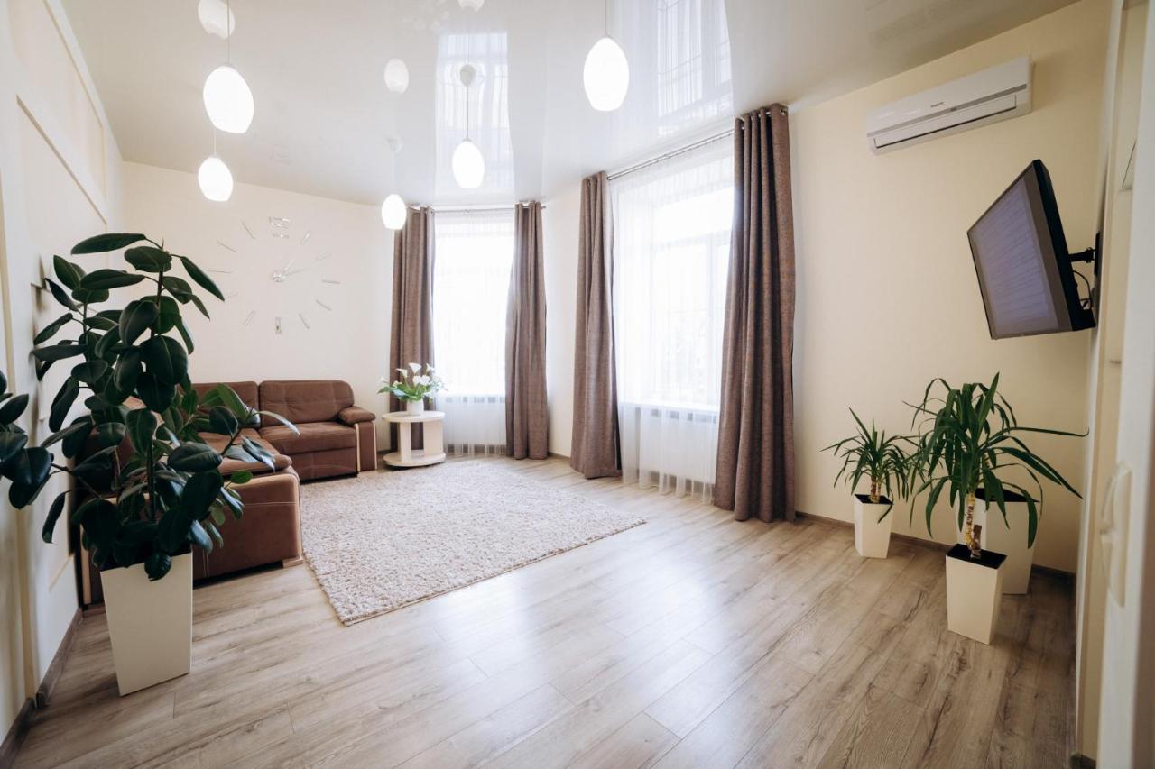 Family House Apartment Виниця Екстериор снимка