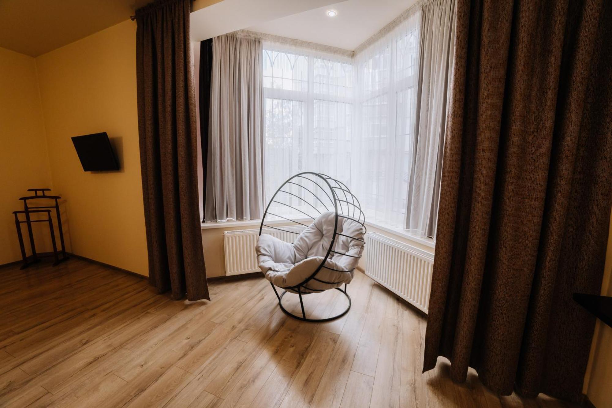Family House Apartment Виниця Екстериор снимка