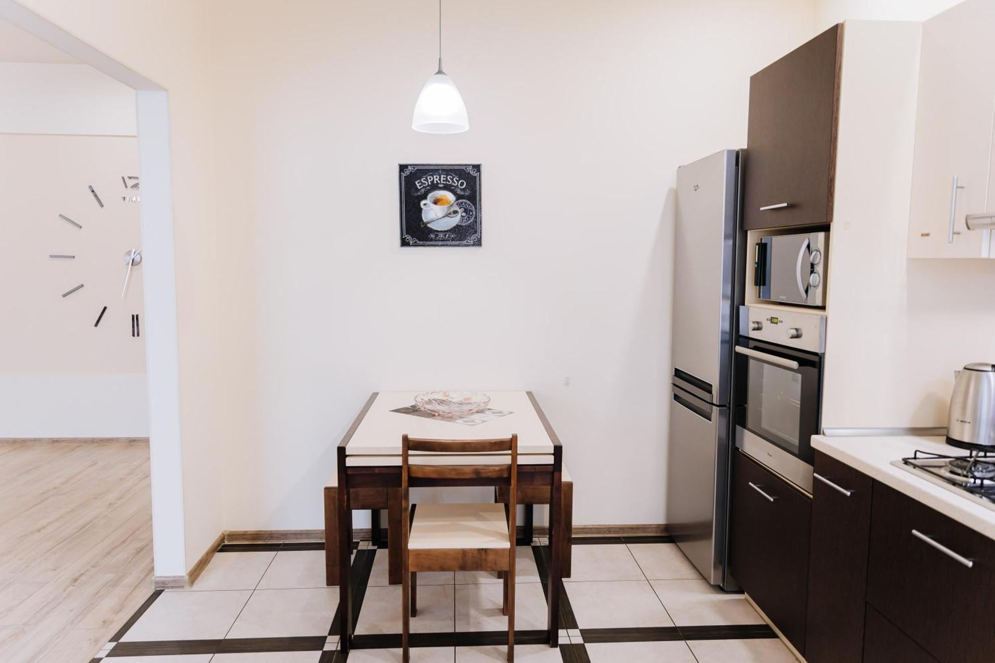 Family House Apartment Виниця Екстериор снимка