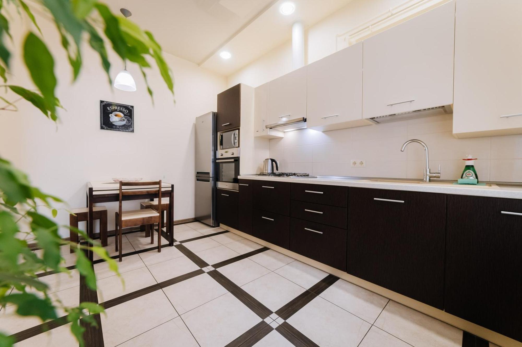 Family House Apartment Виниця Екстериор снимка