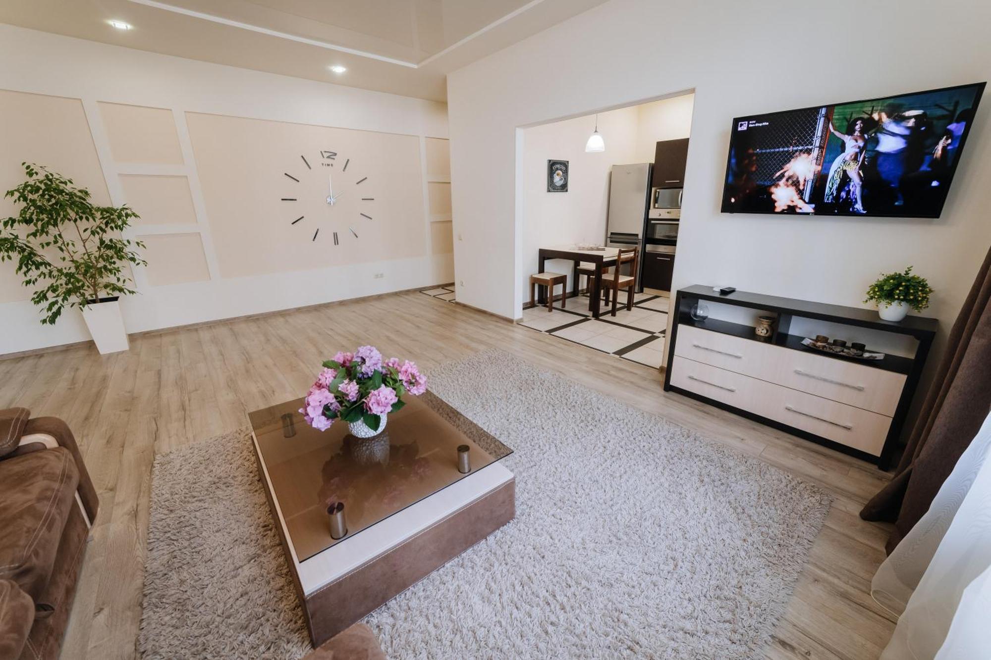 Family House Apartment Виниця Екстериор снимка