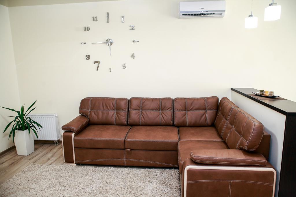 Family House Apartment Виниця Екстериор снимка
